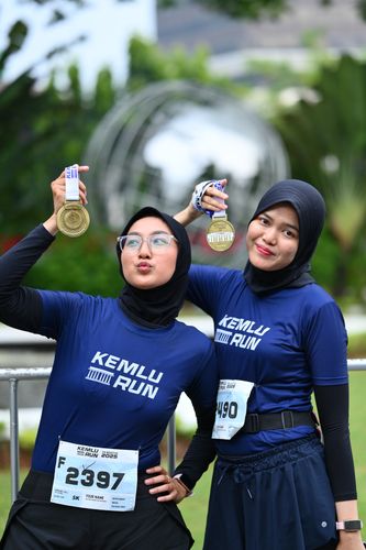 Race photo from KEMLU RUN 2025
