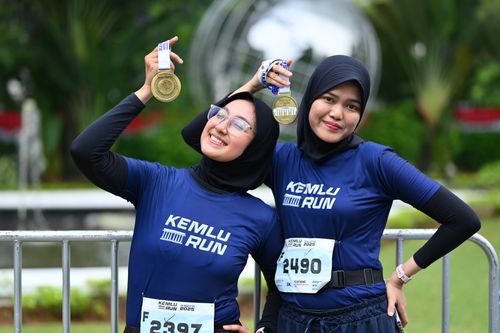 Race photo from KEMLU RUN 2025