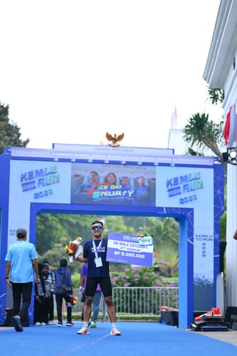 Race photo from KEMLU RUN 2025