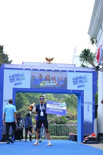 Race photo from KEMLU RUN 2025