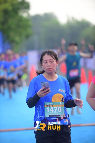 Race photo from Isoplus Run 2024 Surabaya