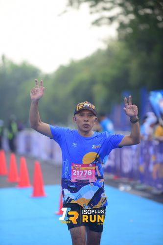 Race photo from Isoplus Run 2024 Surabaya