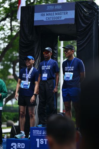 Race photo from KEMLU RUN 2025