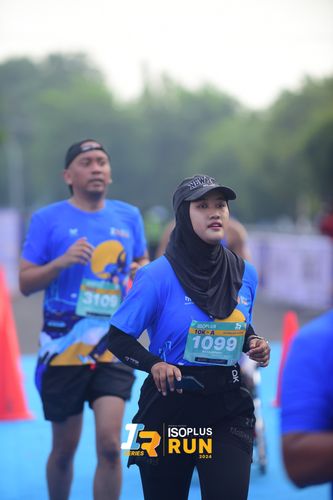 Race photo from Isoplus Run 2024 Surabaya