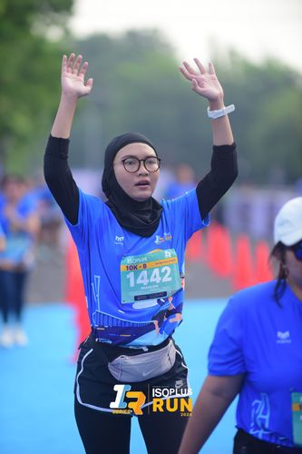 Race photo from Isoplus Run 2024 Surabaya