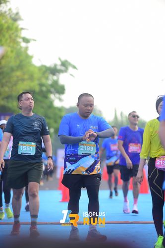 Race photo from Isoplus Run 2024 Surabaya
