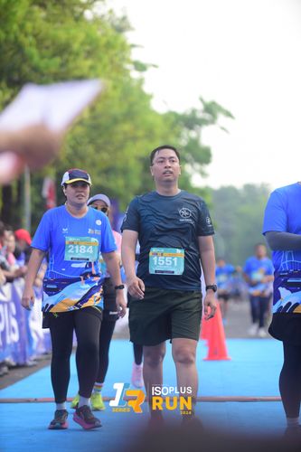 Race photo from Isoplus Run 2024 Surabaya