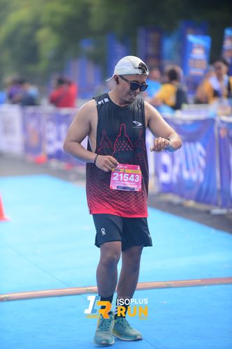 Race photo from Isoplus Run 2024 Surabaya