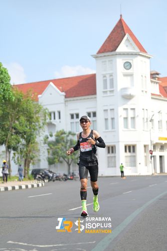 Race photo from SURABAYA ISOPLUS MARATHON 2025