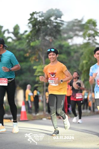 Race photo from Arutmin Borneo Run 2024