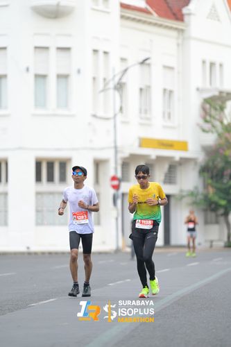 Race photo from SURABAYA ISOPLUS MARATHON 2025