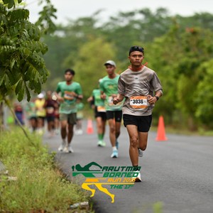 Race photo from ARUTMIN BORNEO RUN 2025