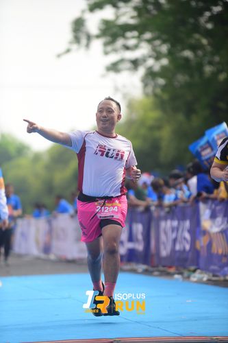 Race photo from Isoplus Run 2024 Surabaya