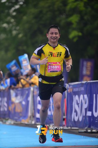 Race photo from Isoplus Run 2024 Surabaya