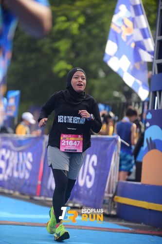 Race photo from Isoplus Run 2024 Surabaya