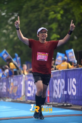 Race photo from Isoplus Run 2024 Surabaya