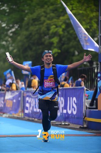 Race photo from Isoplus Run 2024 Surabaya
