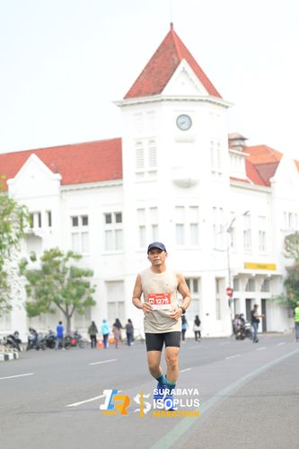 Race photo from SURABAYA ISOPLUS MARATHON 2025