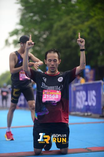 Race photo from Isoplus Run 2024 Surabaya