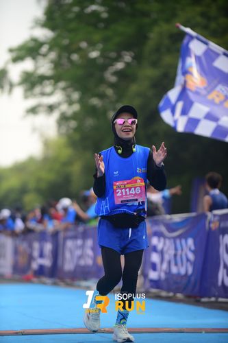 Race photo from Isoplus Run 2024 Surabaya