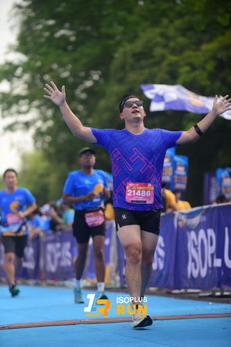 Race photo from Isoplus Run 2024 Surabaya