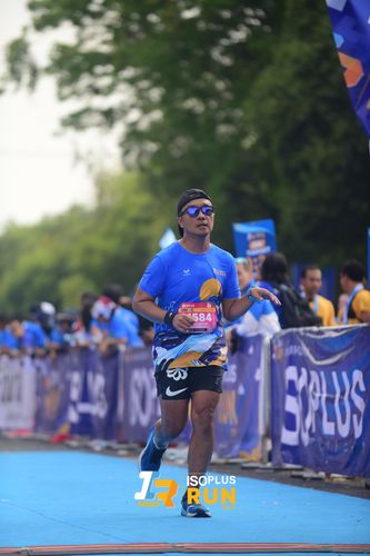 Race photo from Isoplus Run 2024 Surabaya