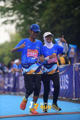 Race photo from Isoplus Run 2024 Surabaya