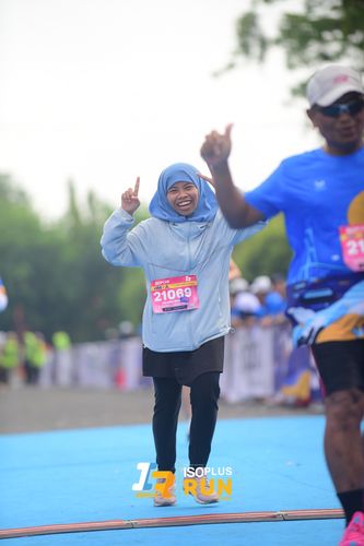 Race photo from Isoplus Run 2024 Surabaya