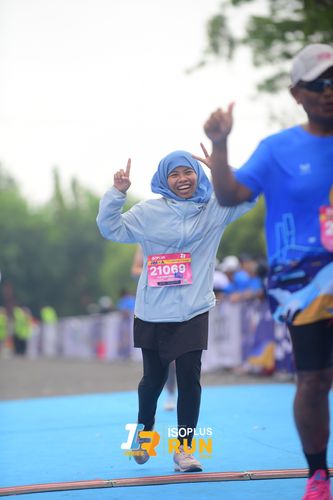Race photo from Isoplus Run 2024 Surabaya