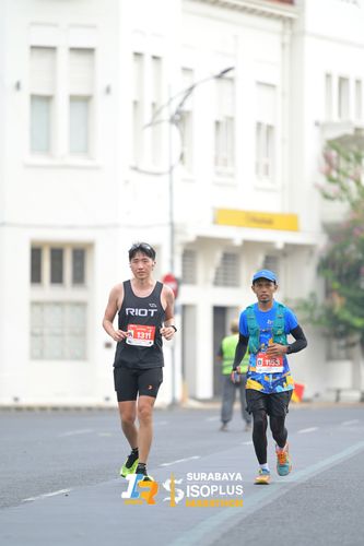 Race photo from SURABAYA ISOPLUS MARATHON 2025