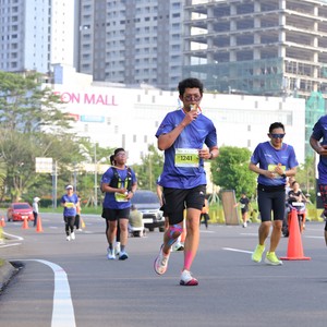 Race photo from BOGORUN 2026