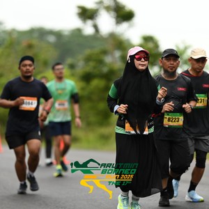Race photo from ARUTMIN BORNEO RUN 2025