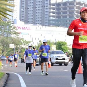 Race photo from BOGORUN 2026