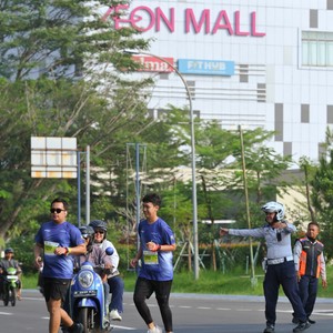 Race photo from BOGORUN 2026