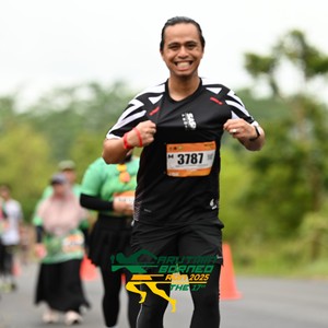 Race photo from ARUTMIN BORNEO RUN 2025