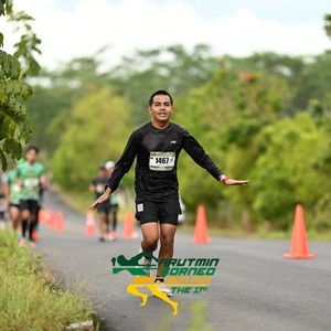 Race photo from ARUTMIN BORNEO RUN 2025