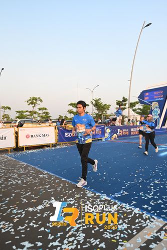 Race photo from ISOPLUS RUN 2025 - JAKARTA