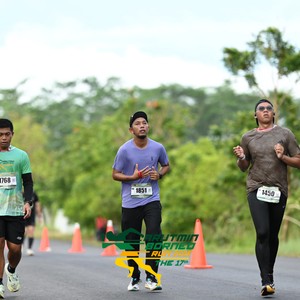 Race photo from ARUTMIN BORNEO RUN 2025