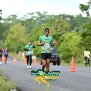 Race photo from ARUTMIN BORNEO RUN 2025