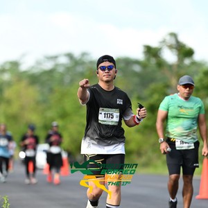 Race photo from ARUTMIN BORNEO RUN 2025