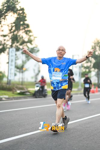 Race photo from ISOPLUS RUN 2025 - JAKARTA