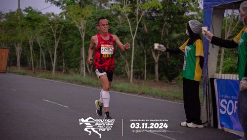 Race photo from Arutmin Borneo Run 2024
