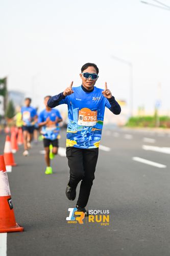 Race photo from ISOPLUS RUN 2025 - JAKARTA