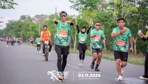Race photo from Arutmin Borneo Run 2024
