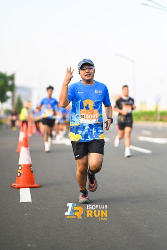 Race photo from ISOPLUS RUN 2025 - JAKARTA