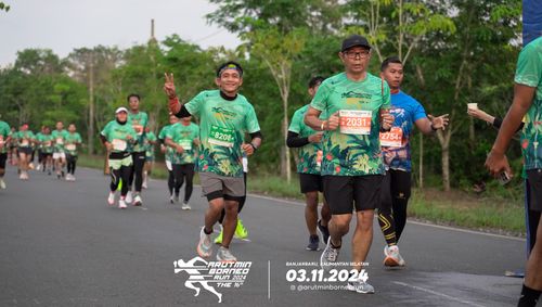 Race photo from Arutmin Borneo Run 2024