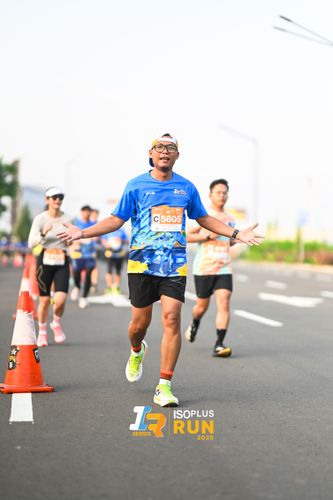 Race photo from ISOPLUS RUN 2025 - JAKARTA