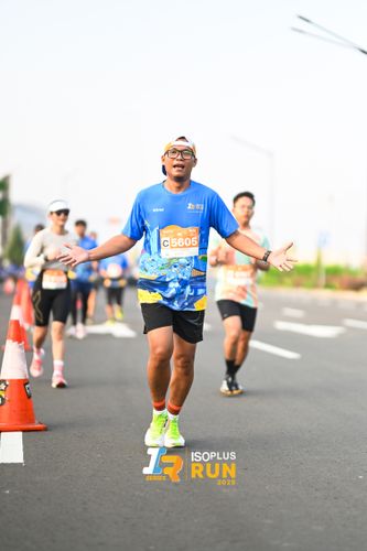Race photo from ISOPLUS RUN 2025 - JAKARTA