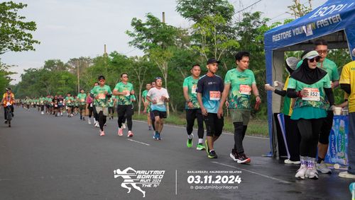 Race photo from Arutmin Borneo Run 2024