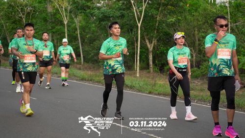 Race photo from Arutmin Borneo Run 2024